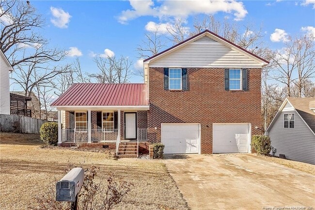 Primary Photo - 8528 English Saddle Dr