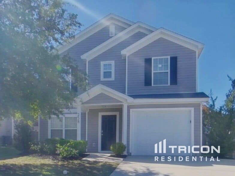 Primary Photo - 258 Drooping Leaf Ln