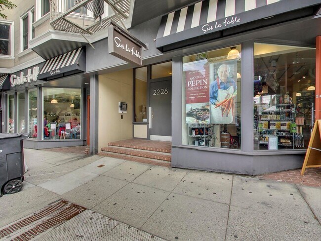 Building Photo - 2228 Union St