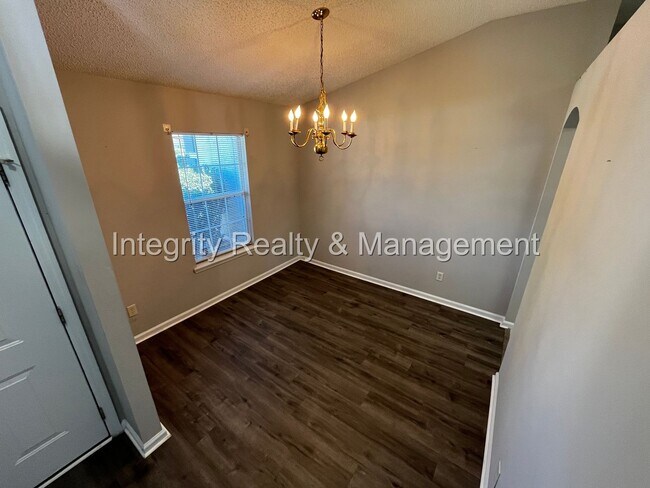 Building Photo - 3 Bed/ 2 Bath in Green Cove Springs