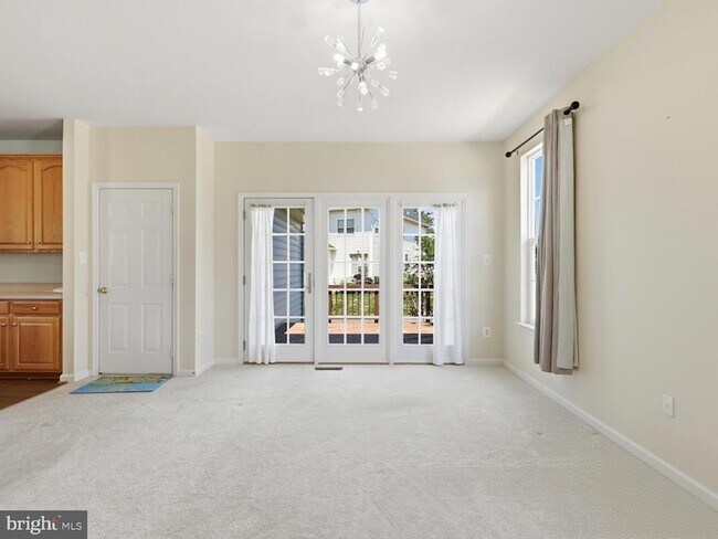 Building Photo - 9477 Bankhead Dr
