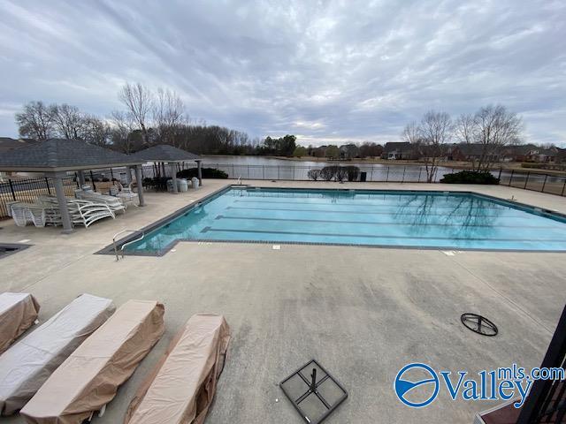 Building Photo - 275 Old Overton Dr