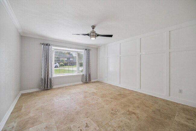 Building Photo - 1711 Chestnut Ridge Rd