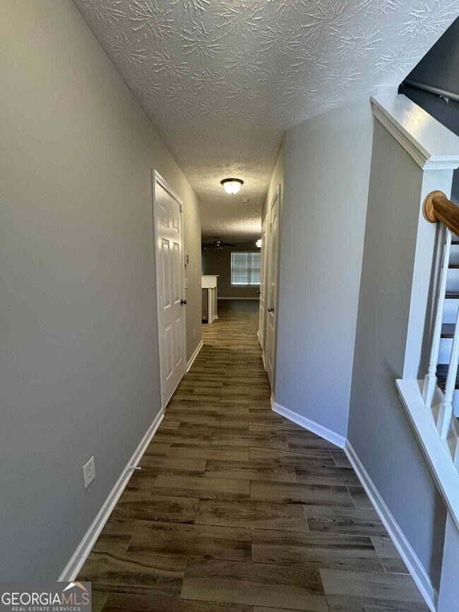 Building Photo - 355 Magnolia Gardens Walk