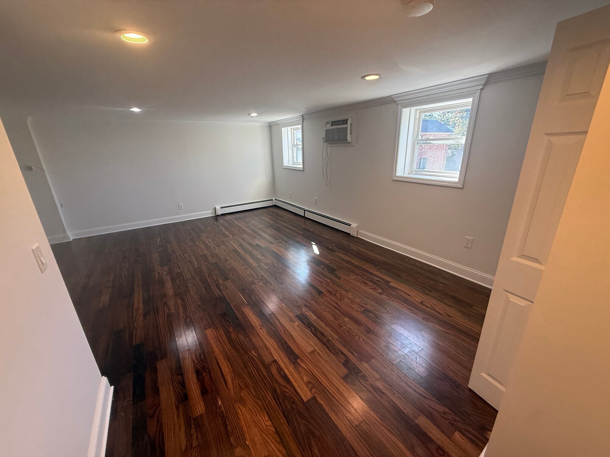 Building Photo - 424 Plateau Ave