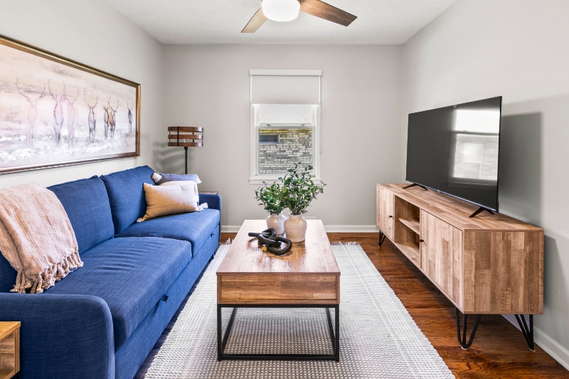 Building Photo - 8331 California St