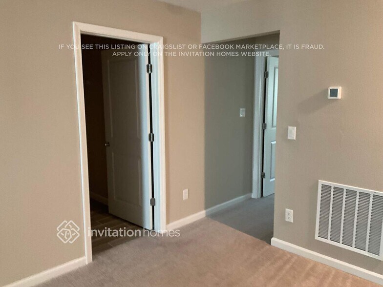 Building Photo - 681 Cherry Ridge Dr