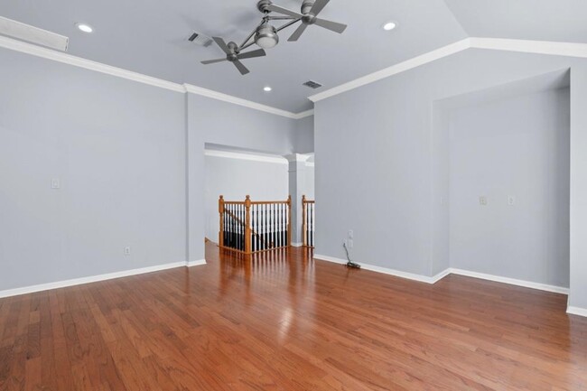 Building Photo - 10605 Coreopsis Dr
