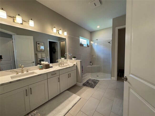 Building Photo - 16109 Umbria Pl