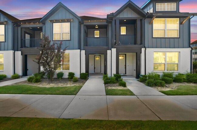 Building Photo - 1652 Jessica Dr