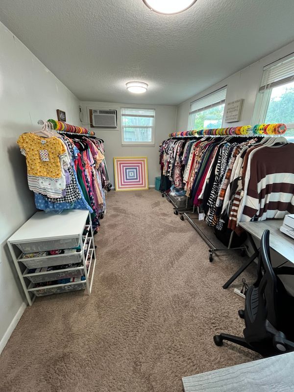 Building Photo - 1816 Weeks Ave