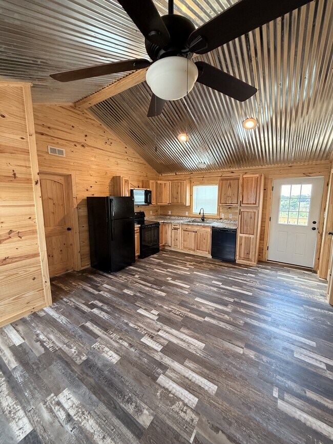 Building Photo - 2584 Vz County Rd 1106