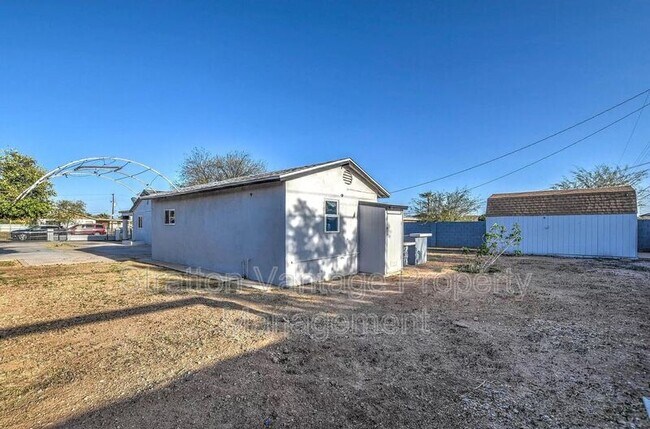 Building Photo - 15620 N Greasewood St
