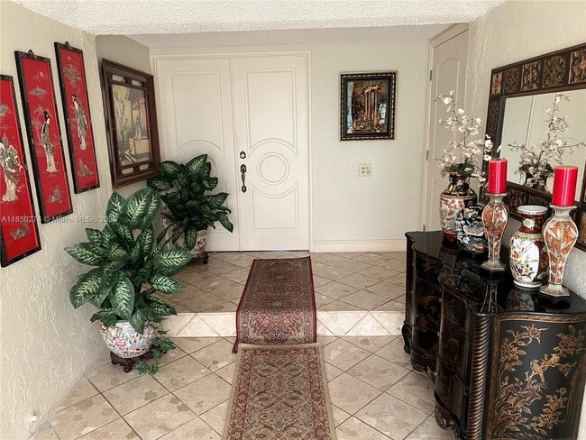 Building Photo - 9501 E Calusa Club Dr