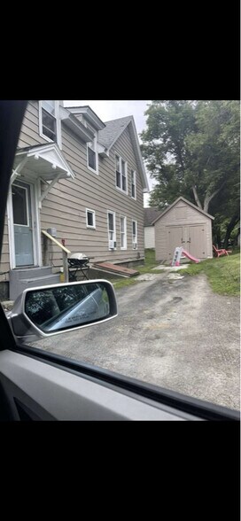 Building Photo - 12 Milne St