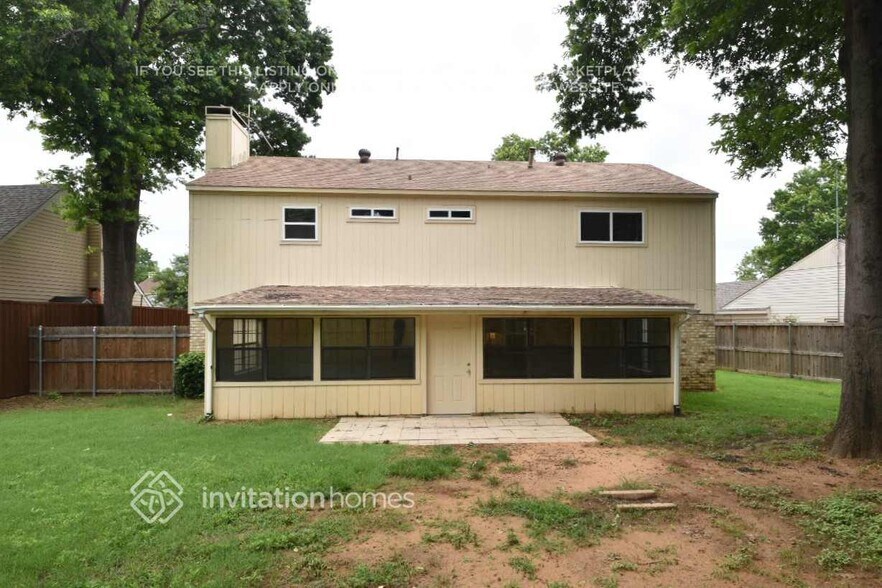 Building Photo - 3921 Willow Run Dr