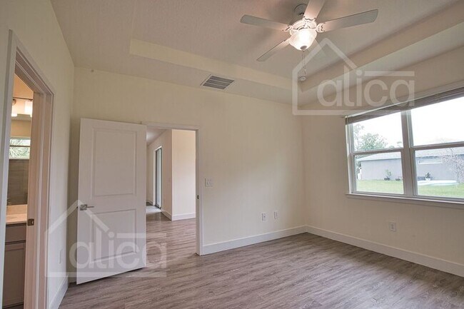 Building Photo - 1159 Byxbee Ct