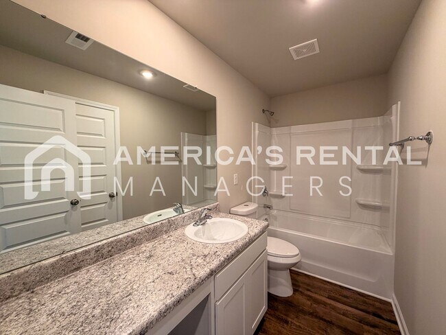 Building Photo - New Construction Townhouse Available for R...