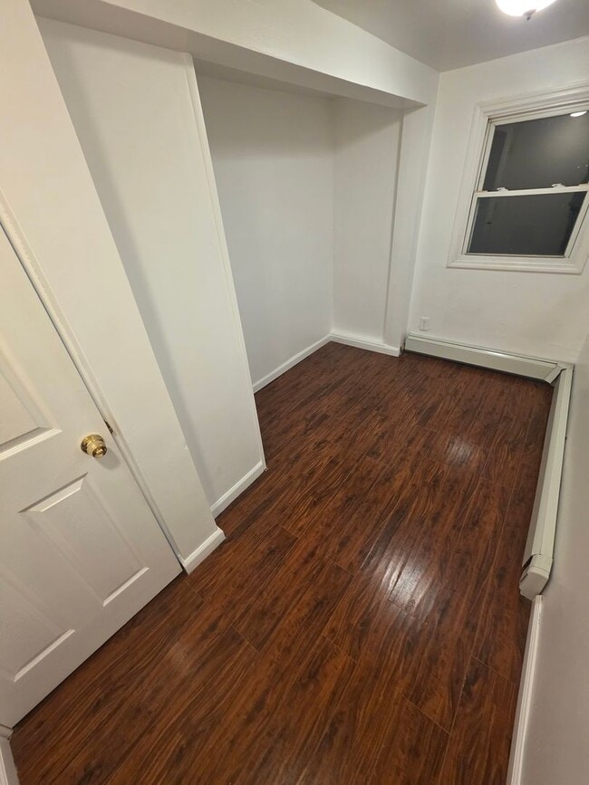 Building Photo - 776 NY-284