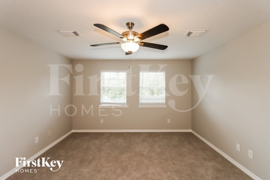 Building Photo - 1023 Casting Springs Way