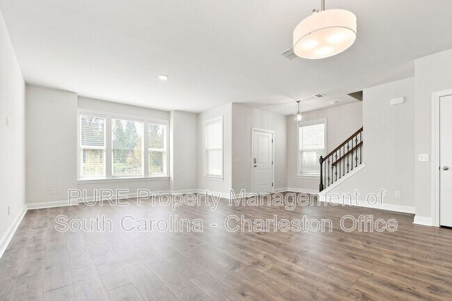 Building Photo - 803 Lachicotte Creek Dr