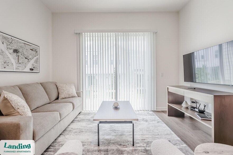 Primary Photo - 515 Corso Ln