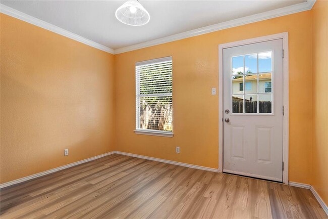 Building Photo - 4003 Reeders Dr