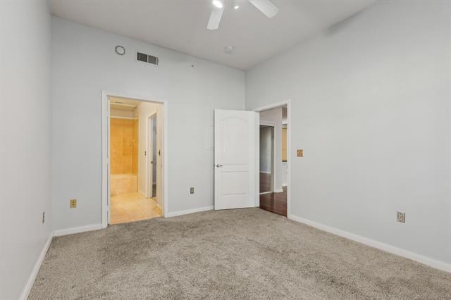 Building Photo - 3225 Turtle Creek Blvd Blvd