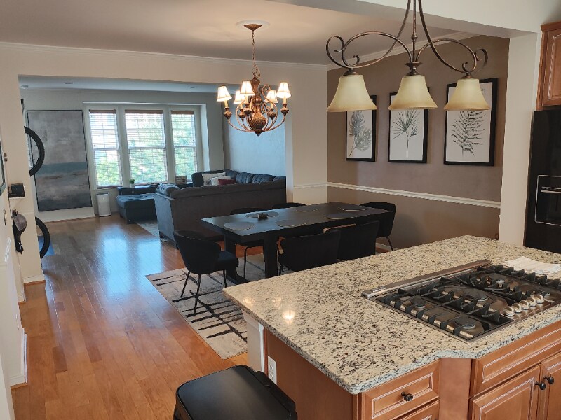 Building Photo - 2110 Hardbower Way