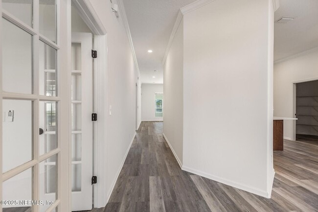 Building Photo - 737 Hazelmoor Ln