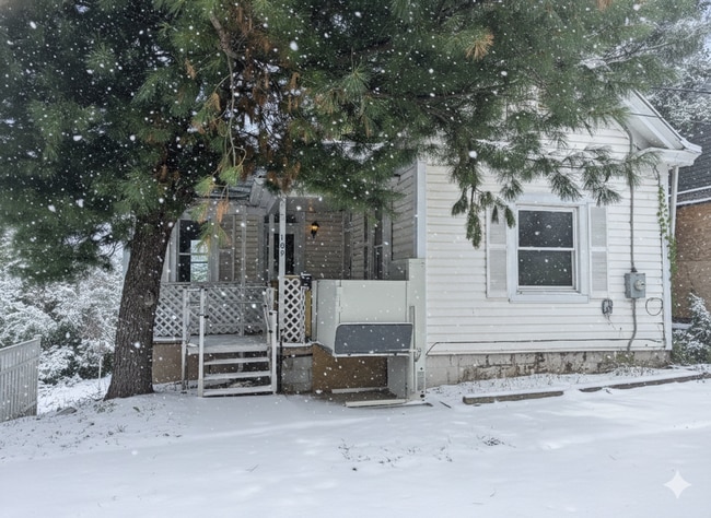 Building Photo - Use Your Tax Return For This Sweetheart of a Deal! Spacious rooms, updated mechanicals, and conve...