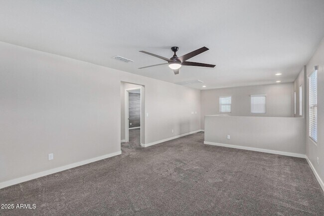 Building Photo - 2927 W Westland Rd