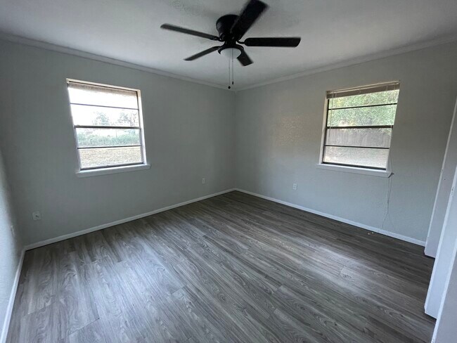 Primary Bedroom - 617 County Road 805A