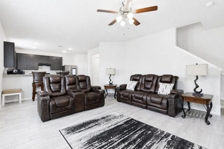 Building Photo - 128 Shining Point Dr