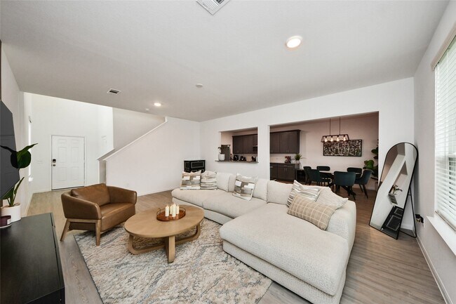 Building Photo - 26213 Brahman Dr