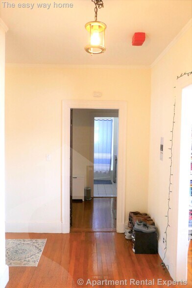 Building Photo - 163 Summer St