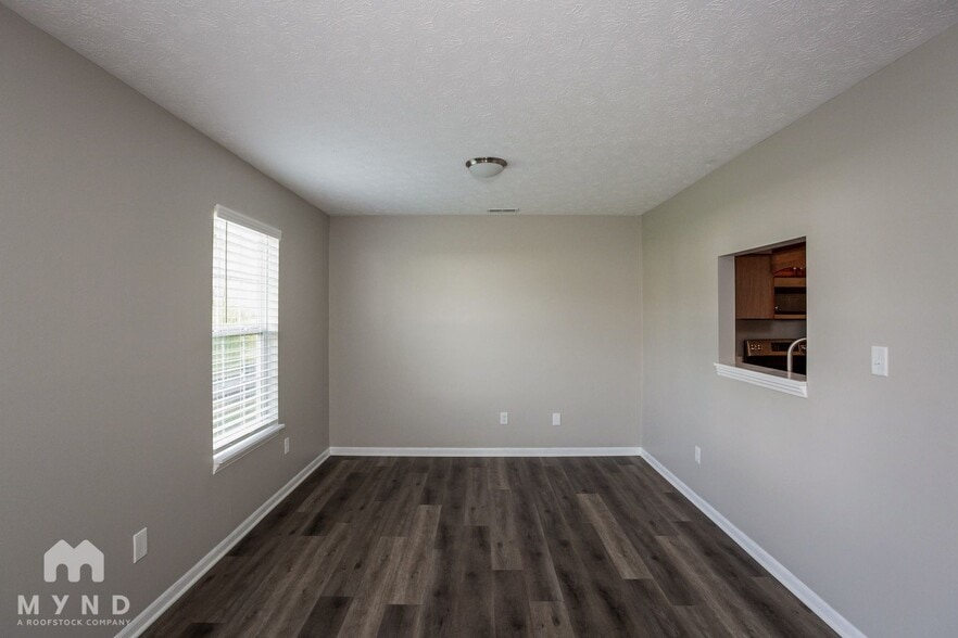 Building Photo - 6822 Bluestem Ct