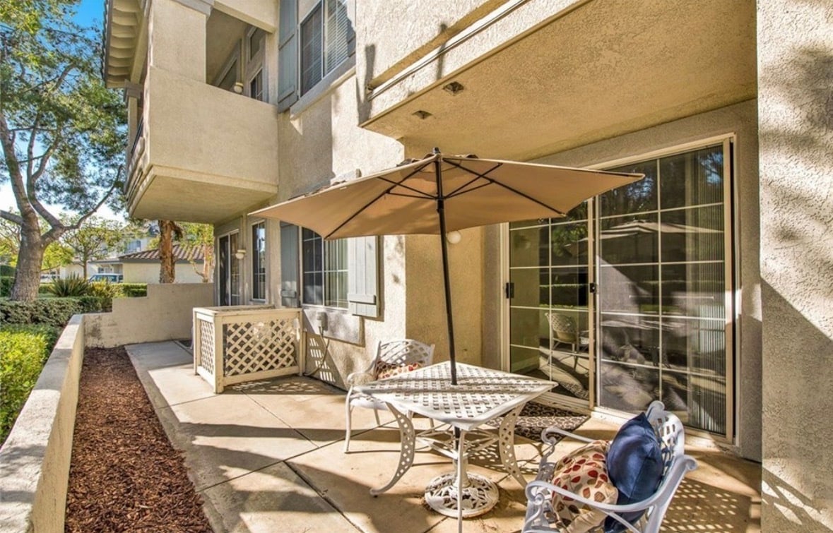 Building Photo - 8028 E Far Canyon Way