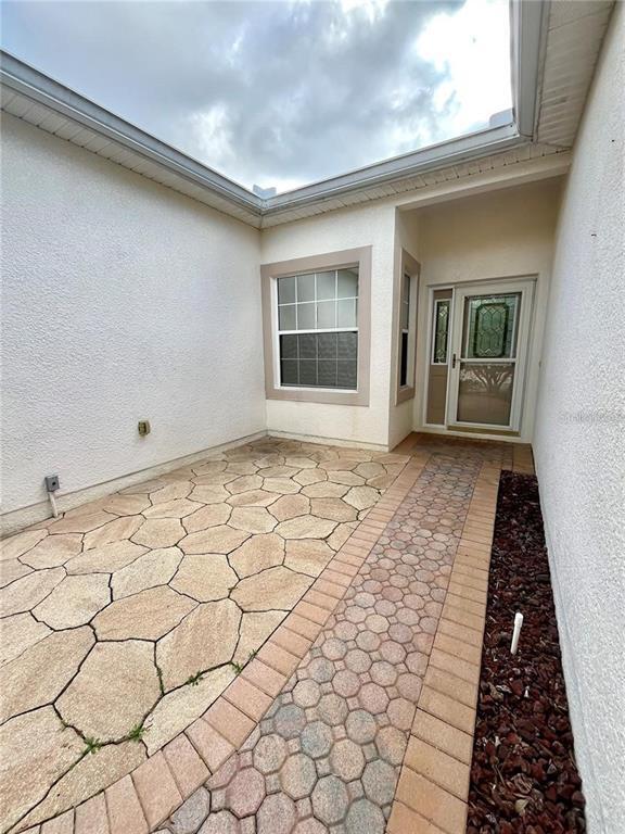 Building Photo - 5634 Belle Terre Dr
