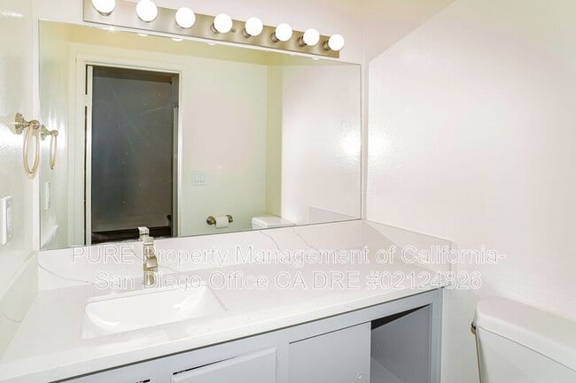 Building Photo - 1985 Seawind Way