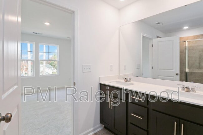 Building Photo - 3615 Elm Grv Ln