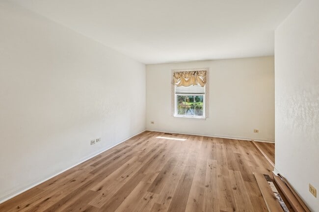 Building Photo - 644 Sandwedge Pl