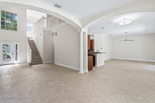 Building Photo - 521 Anchor Point