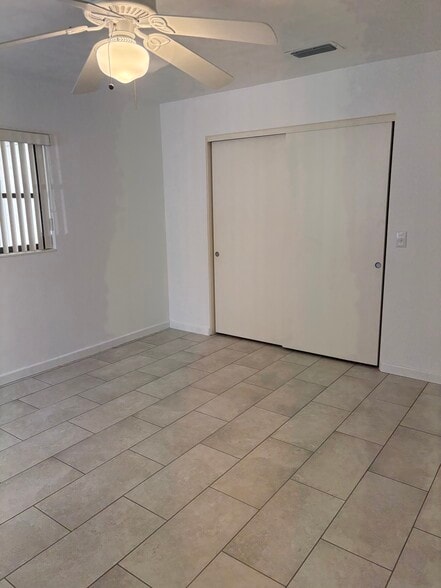 bedroom #1 - 690 Avenue C SE