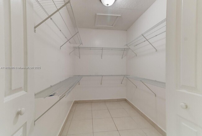 Building Photo - 14221 SW 106th Terrace