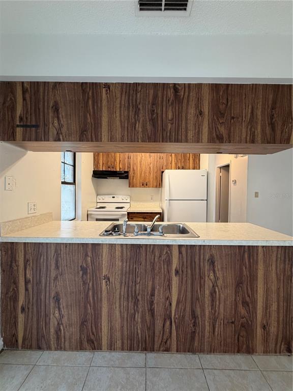 Building Photo - 6820 NE 7th St