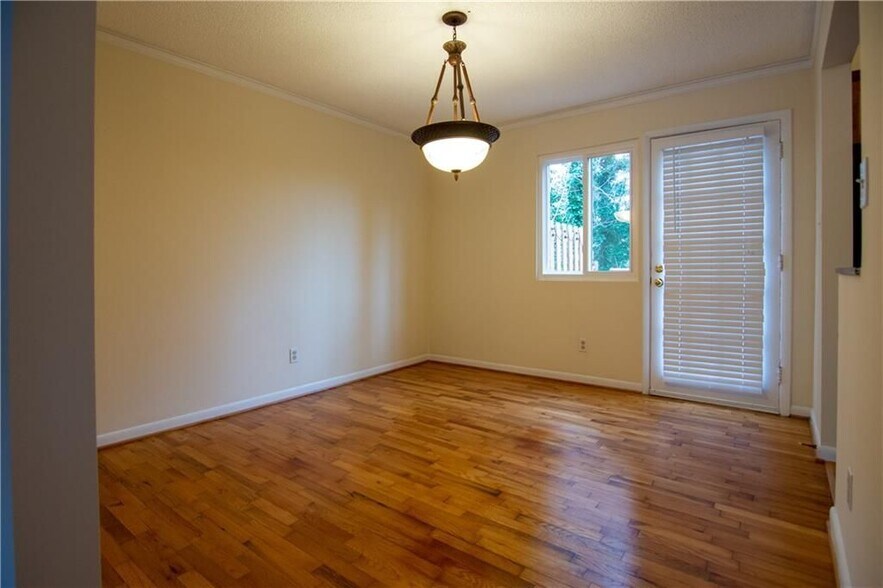 Building Photo - 1612 Briarcliff Rd NE