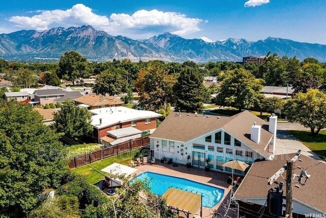 Building Photo - 547 E 3665 S