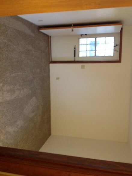 Building Photo - 3302 Miller Rd