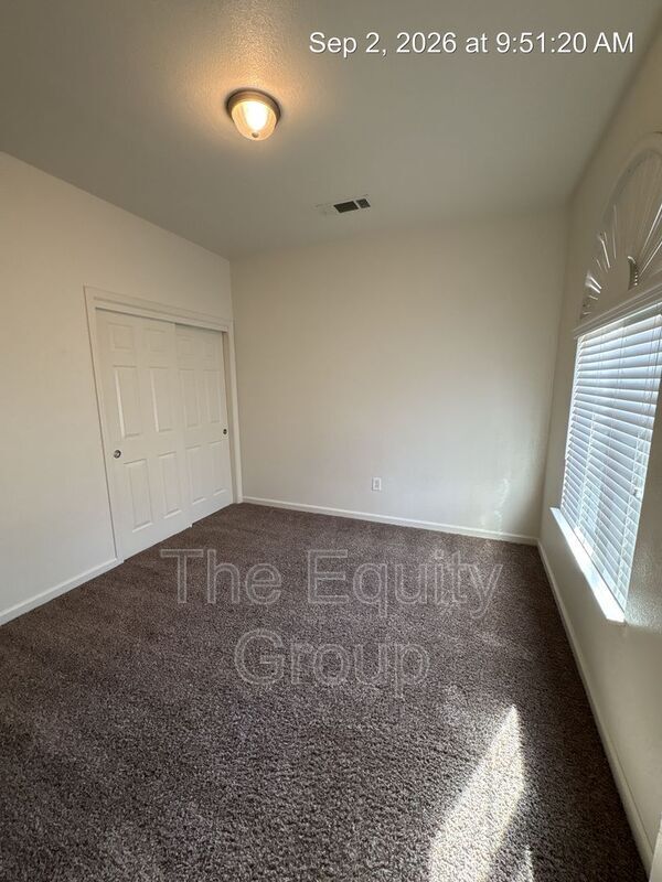 Building Photo - 1311 S Crowe St